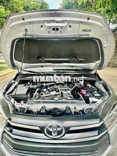 Toyota Innova E 2020 Số sàn Bạc 61.000km