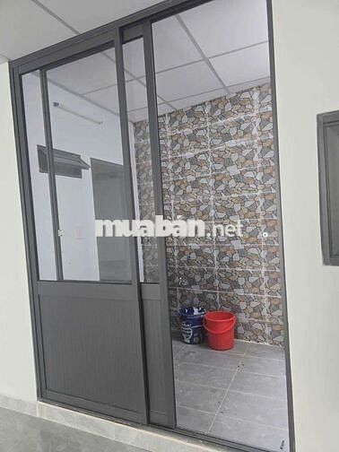 Cho thuê nhà mặt tiền Hưng Phú, Quận 8 4.3x18m kinh doanh đa ngành