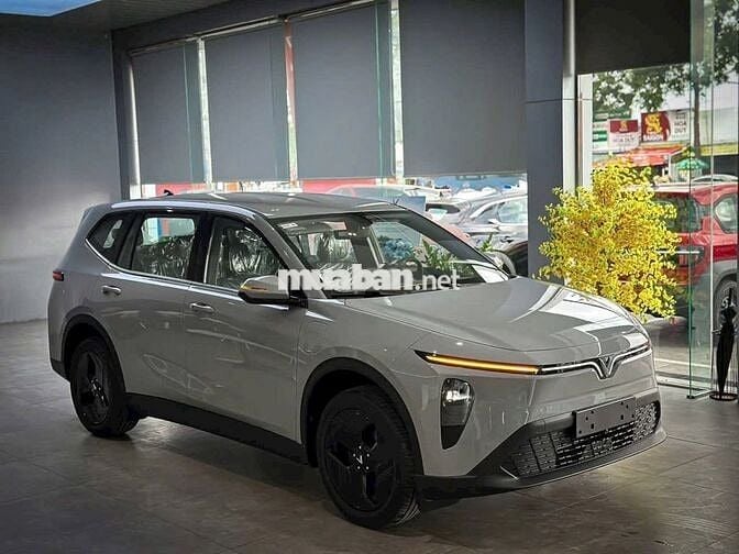 MPV7 Xe Sẵn Giao Ngay | Đủ Màu Giá Tốt