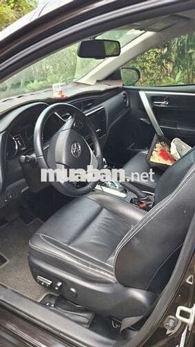 Toyota Corolla Altis 1.8G Nâu mận 70.000 km