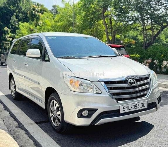 Toyota Innova 2.0G 2016 Số tự động Bạc