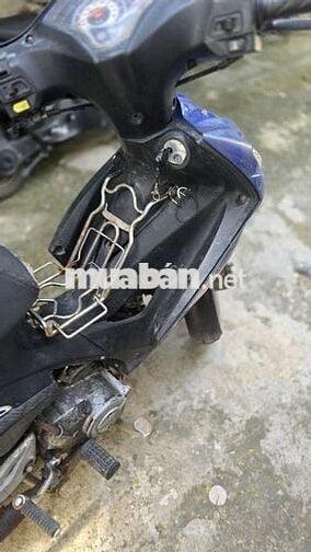 Yamaha Sirius Xanh Đen Trắng