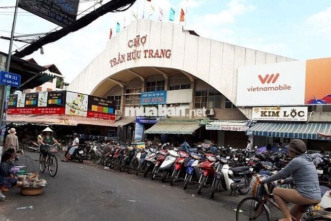 bán kiot mặt tiền chợ Trần Hữu Trang, 1 tỷ, 9m2