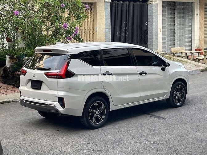 Mitsubishi Xpander Premium 2023 Trắng 6 vạn