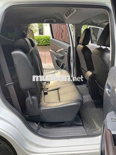 Mitsubishi Xpander Premium 2023 Trắng 6 vạn