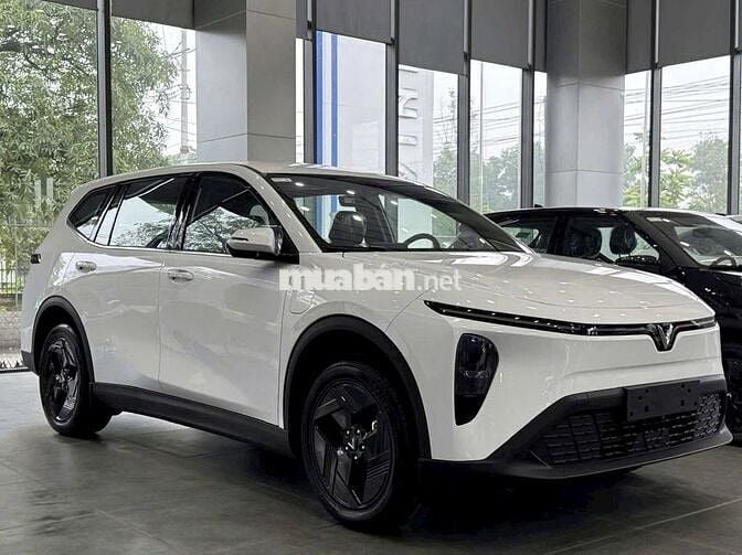 MPV7 Xe Sẵn Giao Ngay | Đủ Màu Giá Tốt