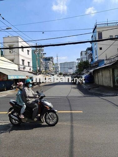 Cho thuê nhà mặt tiền Hưng Phú, Quận 8 4.3x18m kinh doanh đa ngành