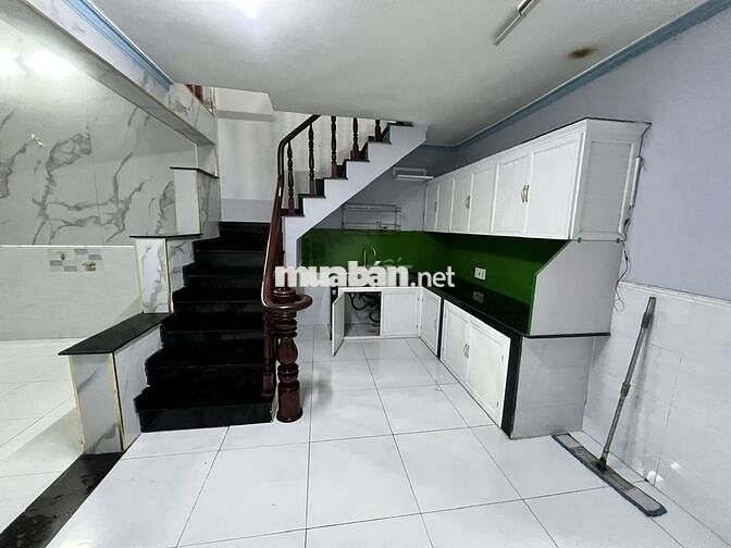 Cho thuê nhà mặt tiền chỉ 9tr/tháng cọc 1 tháng phù hợp ở, vp, kd