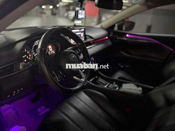 Mazda 6 Premium 2021 Trắng 26000km