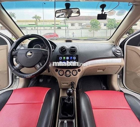 Chevrolet AVEO 2018 Trắng Số sàn 158t rẻ dễ dùng