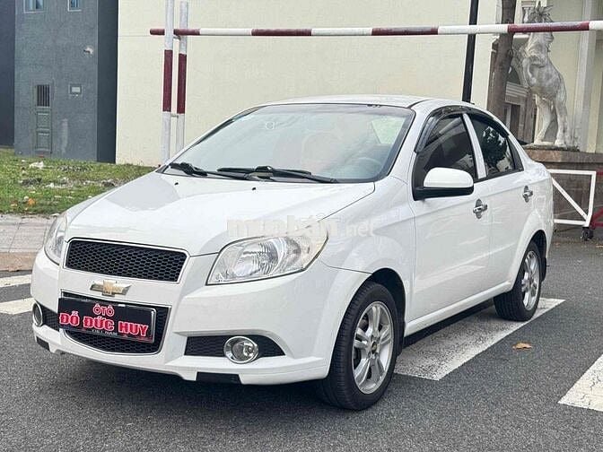 Chevrolet AVEO 2018 Trắng Số sàn 158t rẻ dễ dùng