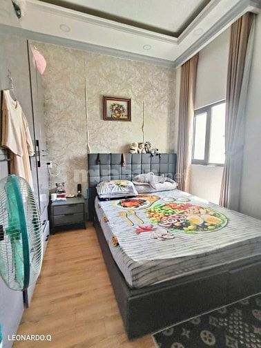 MT  NGUYỄN THỊ HƯƠNG - 4 TẦNG - GARA -TẶNG TOÀN BỘ NỘI THẤT,  11,9 TỶ