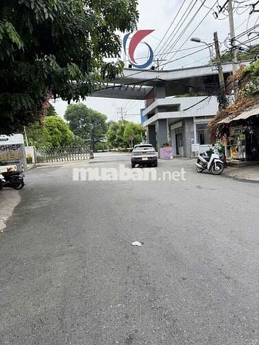 Nhà lô góc 77m², hẻm xe tải Tỉnh Lộ 43 Bình Chiểu Thủ Đức – Chỉ 3.8 tỷ