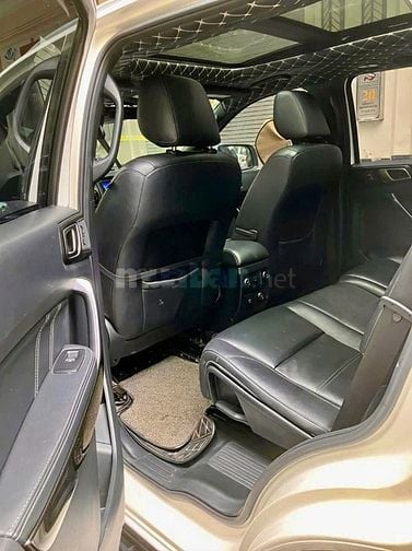 Ford Everest hàng nhập bản Titanium full 2 cầu sx 2019