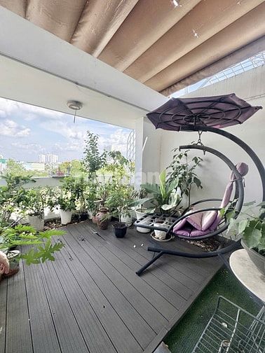 MT  NGUYỄN THỊ HƯƠNG - 4 TẦNG - GARA -TẶNG TOÀN BỘ NỘI THẤT,  11,9 TỶ