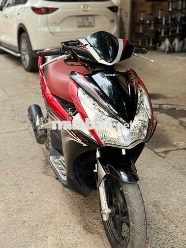 Honda Air Blade Đỏ đen tiết kiệm xăng fi chạy ít