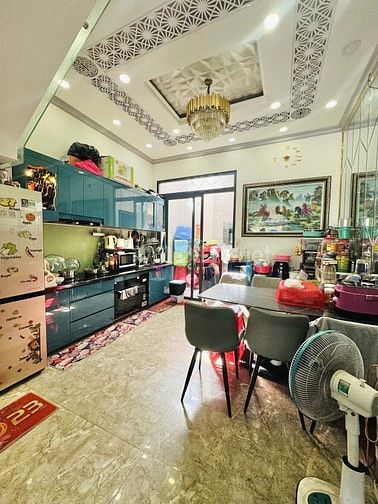 MT  NGUYỄN THỊ HƯƠNG - 4 TẦNG - GARA -TẶNG TOÀN BỘ NỘI THẤT,  11,9 TỶ