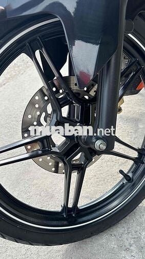 Yamaha Exciter 150 2018 Cam đen ( hỗ trợ góp )