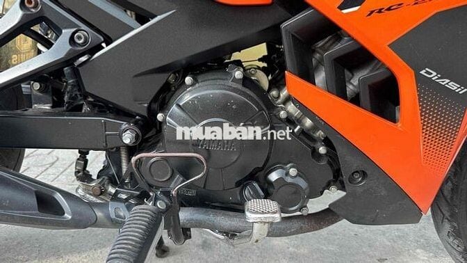 Yamaha Exciter 150 2018 Cam đen ( hỗ trợ góp )