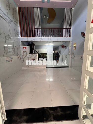 Cho thuê nhà mặt tiền chỉ 9tr/tháng cọc 1 tháng phù hợp ở, vp, kd