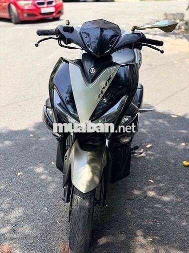 Yamaha NVX 155cc Đen, Vàng đồng