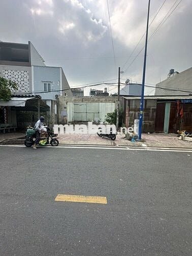 Bán đất MT đường Phan Văn Đối, 300m2, SHR, giá 14,8 tỷ, Hóc Môn