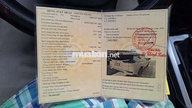 Mitsubishi Xpander MT 2023 Trắng 7 chỗ 20.000 km