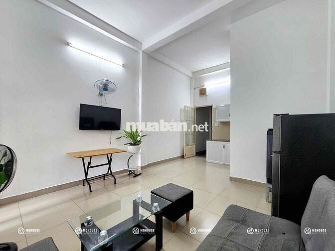 CĂN HỘ 1PN BAN CÔNG NGUYÊN TẦNG 50m2 GẦN ETOWN CỘNG HOÀ, Q.TÂN BÌNH