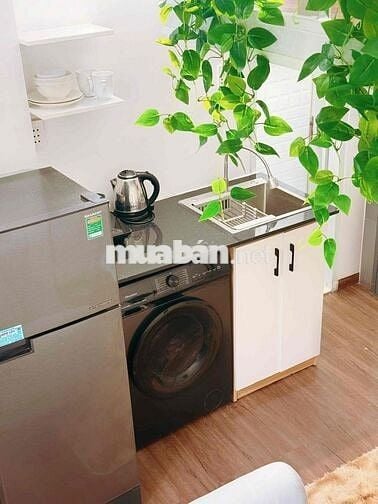 Cho thuê nhà nguyên căn 6PN 6WC, hẻm ô tô, gần ngã 4 Phú Nhuận