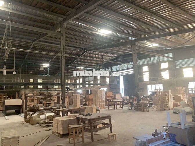 Xưởng Dĩ An gần chùa Châu Thới 4000m