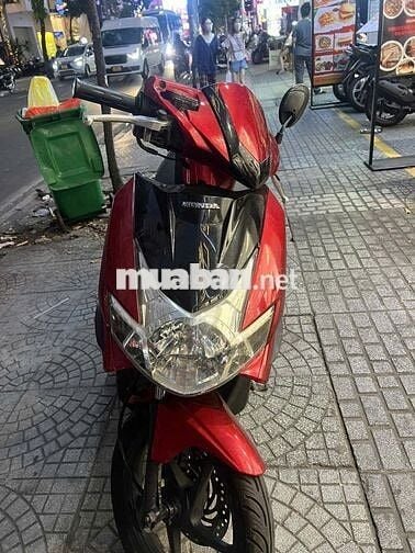 Nhà dư xe bán bớt xe Airblade