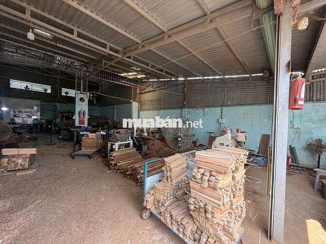 Xưởng An Thạnh 250m giá 15tr đường cont