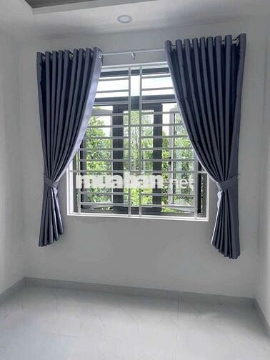 NHÀ MỚI XÂY ĐƯỜNG NGÔ CHÍ QUỐC NGAY CHỢ ĐẦU MỐI. 2PN 3WC Ở GĐ, LÀM VP