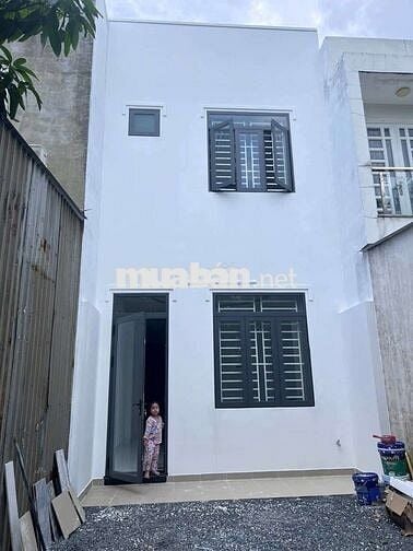 NHÀ MỚI XÂY ĐƯỜNG NGÔ CHÍ QUỐC NGAY CHỢ ĐẦU MỐI. 2PN 3WC Ở GĐ, LÀM VP
