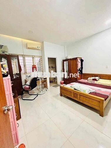 🇻🇳🇻🇳🇻🇳NHÀ FULL NỘI THẤT Q7 2PN 2WC HẺM XE HƠI