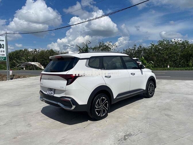 KIA CARENS 1.5G LUXURY 2024 25.000km lướt