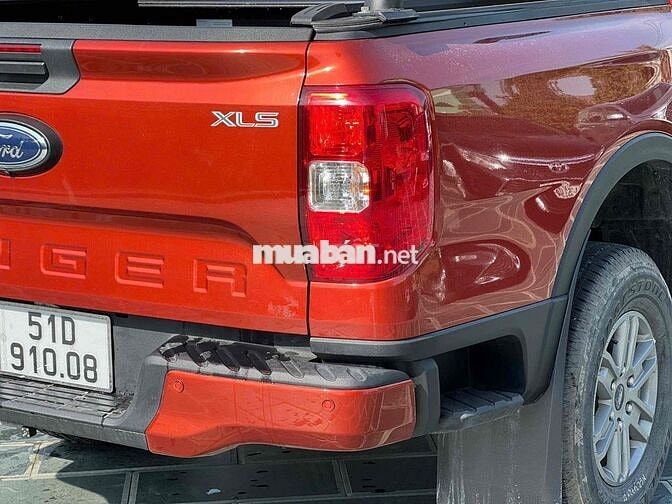 Ford Ranger XLS AT 2022 12000 km Đỏ