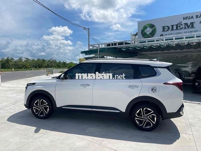 KIA CARENS 1.5G LUXURY 2024 25.000km lướt
