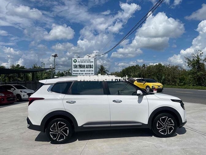 KIA CARENS 1.5G LUXURY 2024 25.000km lướt
