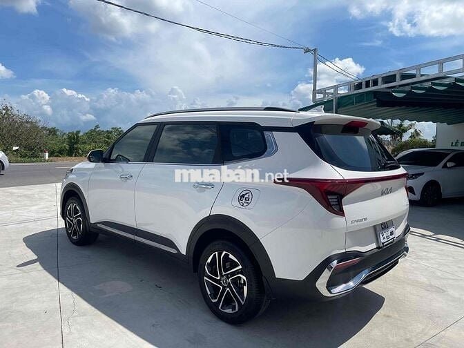 KIA CARENS 1.5G LUXURY 2024 25.000km lướt