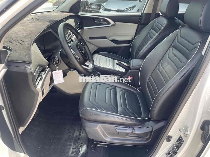 KIA CARENS 1.5G LUXURY 2024 25.000km lướt