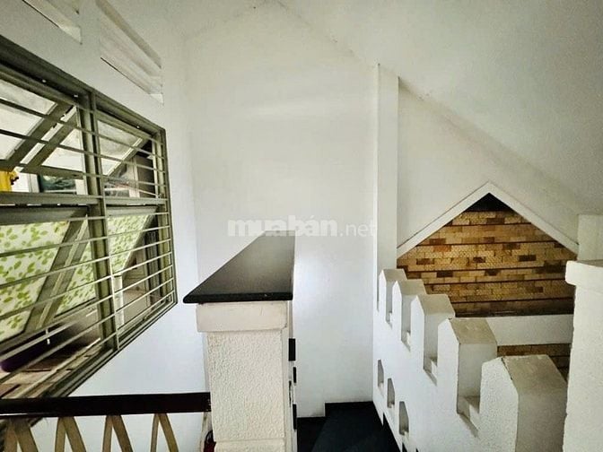 21 Tỷ! Bán Tòa Nhà 4 Tầng Hẻm xe Hơi Nguyễn Gia Trí, Bình Thạnh - 6x18