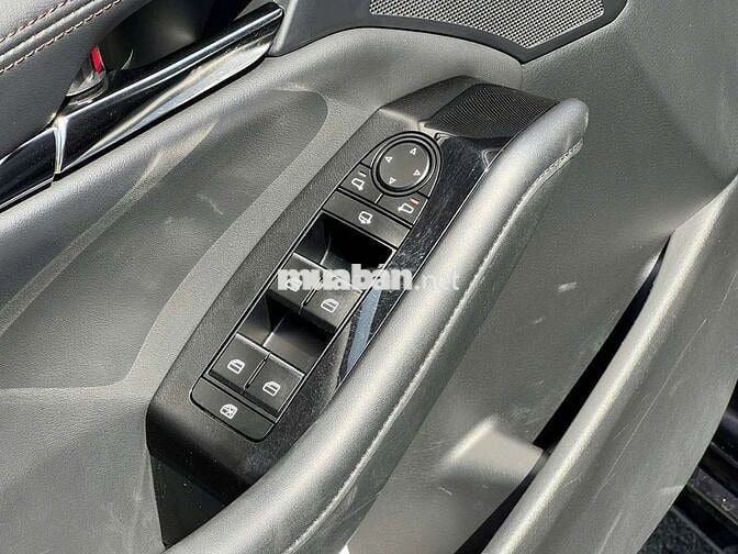 Mazda Mazda 3 Luxury 2022 Đen 60.000 km