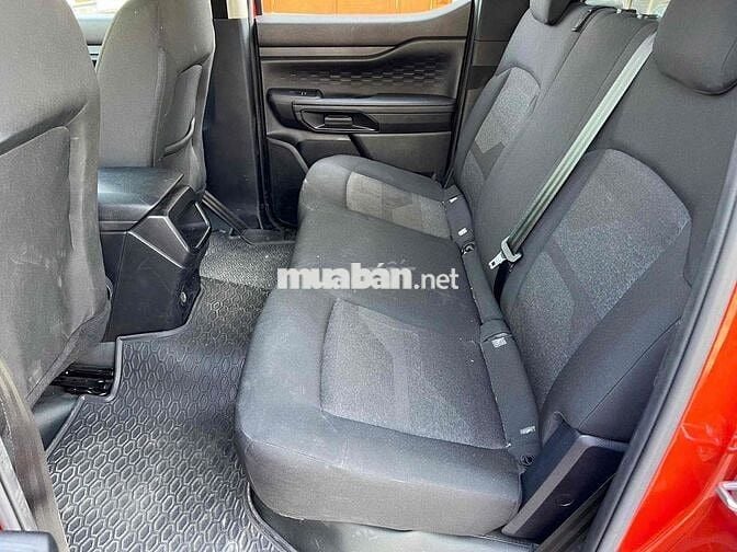 Ford Ranger XLS AT 2022 12000 km Đỏ