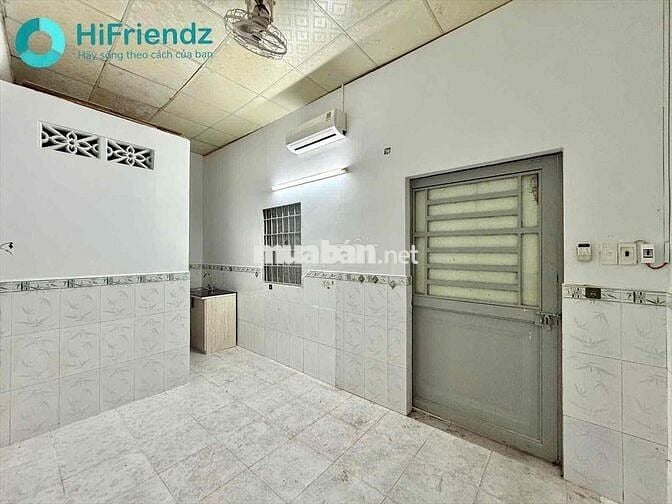 Phòng trọ giá rẻ gần Q5 cầu Nguyễn Văn Cừ gần ĐH Sài Gòn,Sư Phạm, KHTN