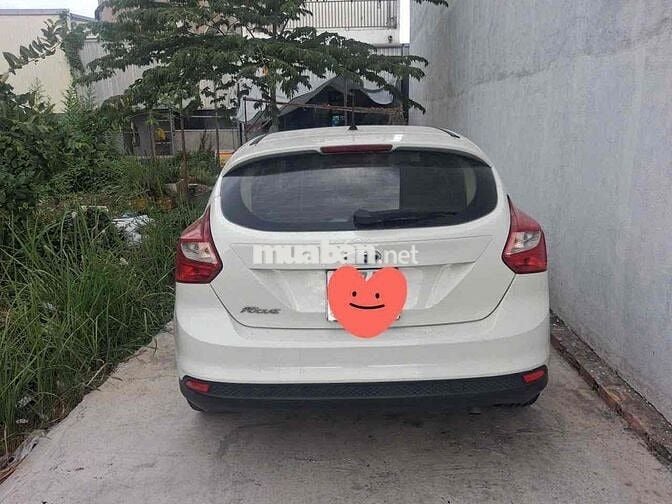 Ford Focus 2013 Trắng 98.000km