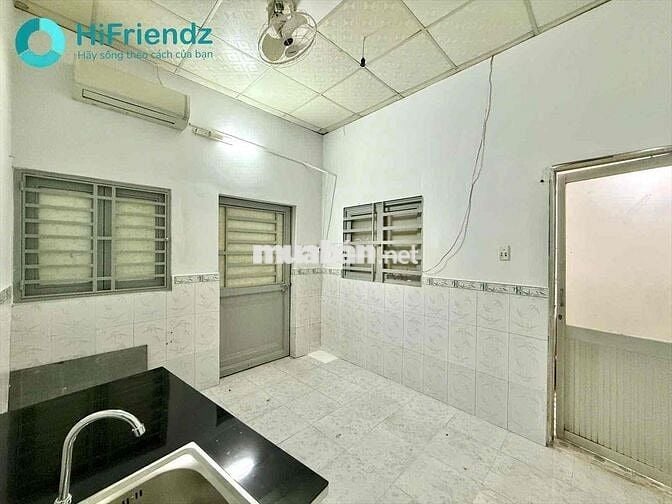 Phòng trọ giá rẻ gần Q5 cầu Nguyễn Văn Cừ gần ĐH Sài Gòn,Sư Phạm, KHTN