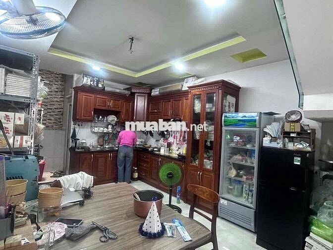 NHÀ HẺM XE HƠI THÔNG PHAN HUY ÍCH(4x15M) - 4 PHÒNG NGỦ GIÁ 14TR