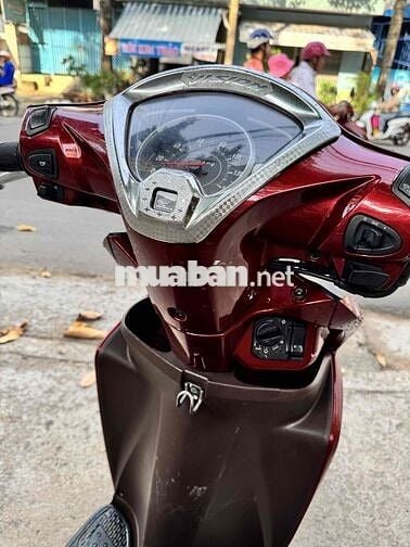 Honda Vision 2020 màu Đỏ