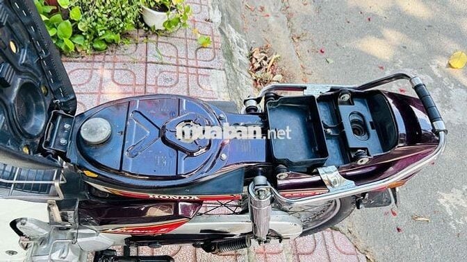 Honda Dream Thái 82 đầu sơn zin bstp chính chủ